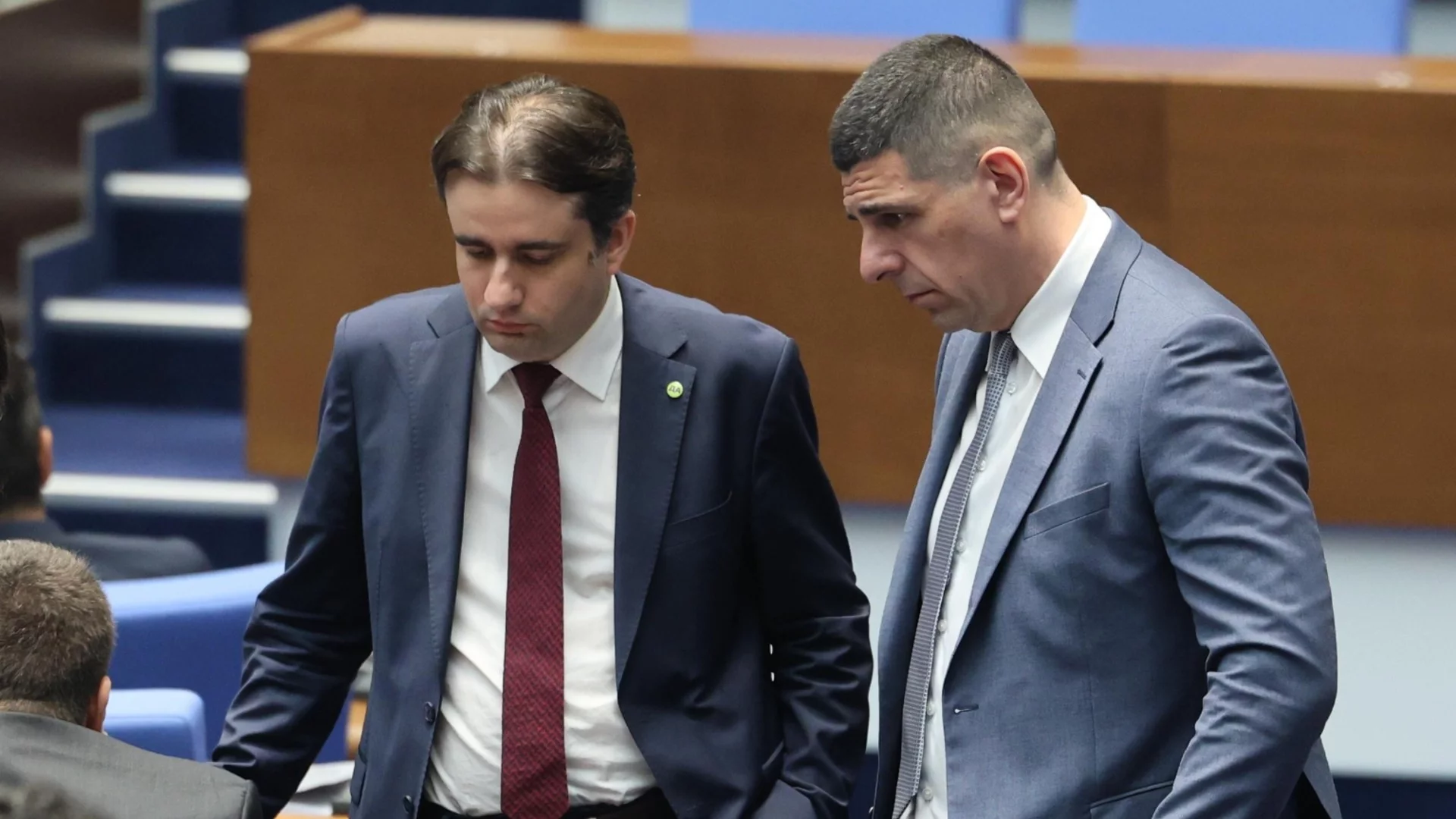 ДБ: ГЕРБ подкрепят антиевропейското говорене на "Възраждане"