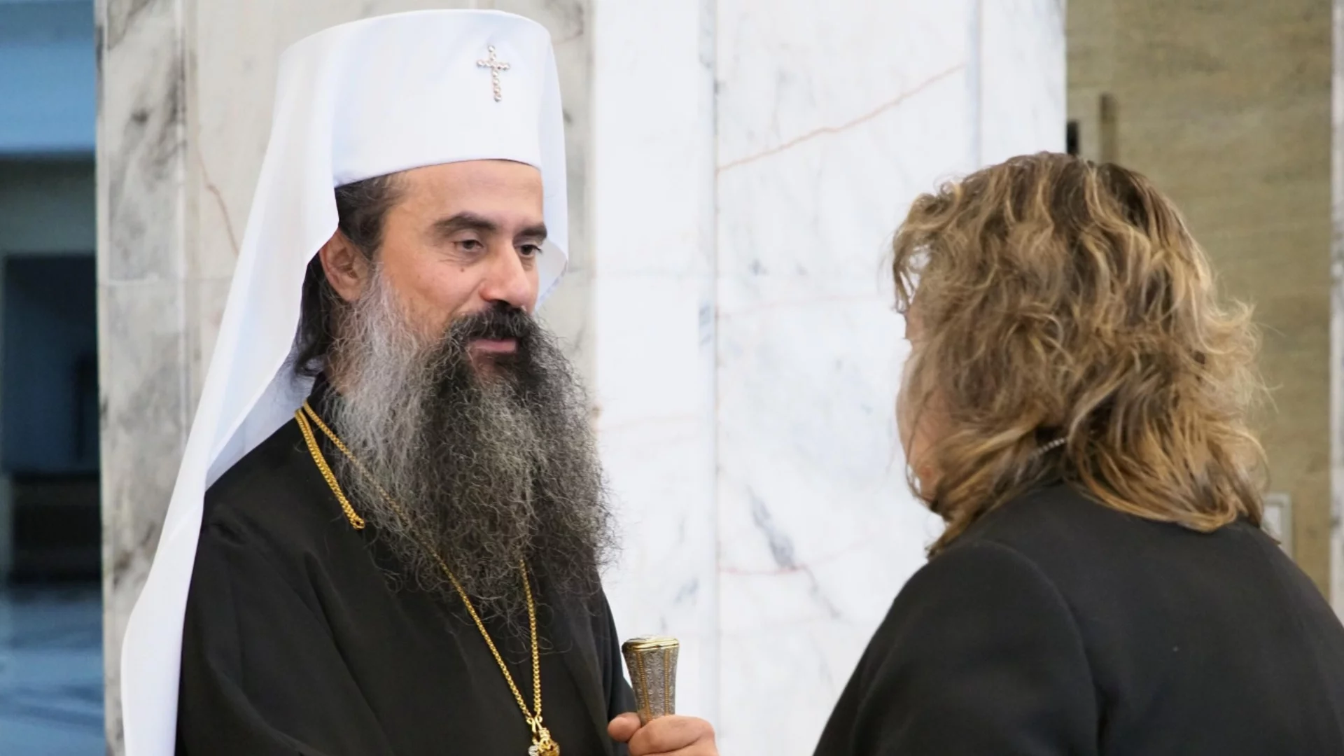 Патриархът защити митрополит Арсений: Нестинарството е езически обичай