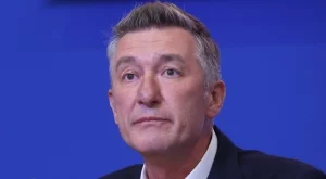 "Червен" бос избегна въпрос за бъдещето на Александър Томаш в ЦСКА