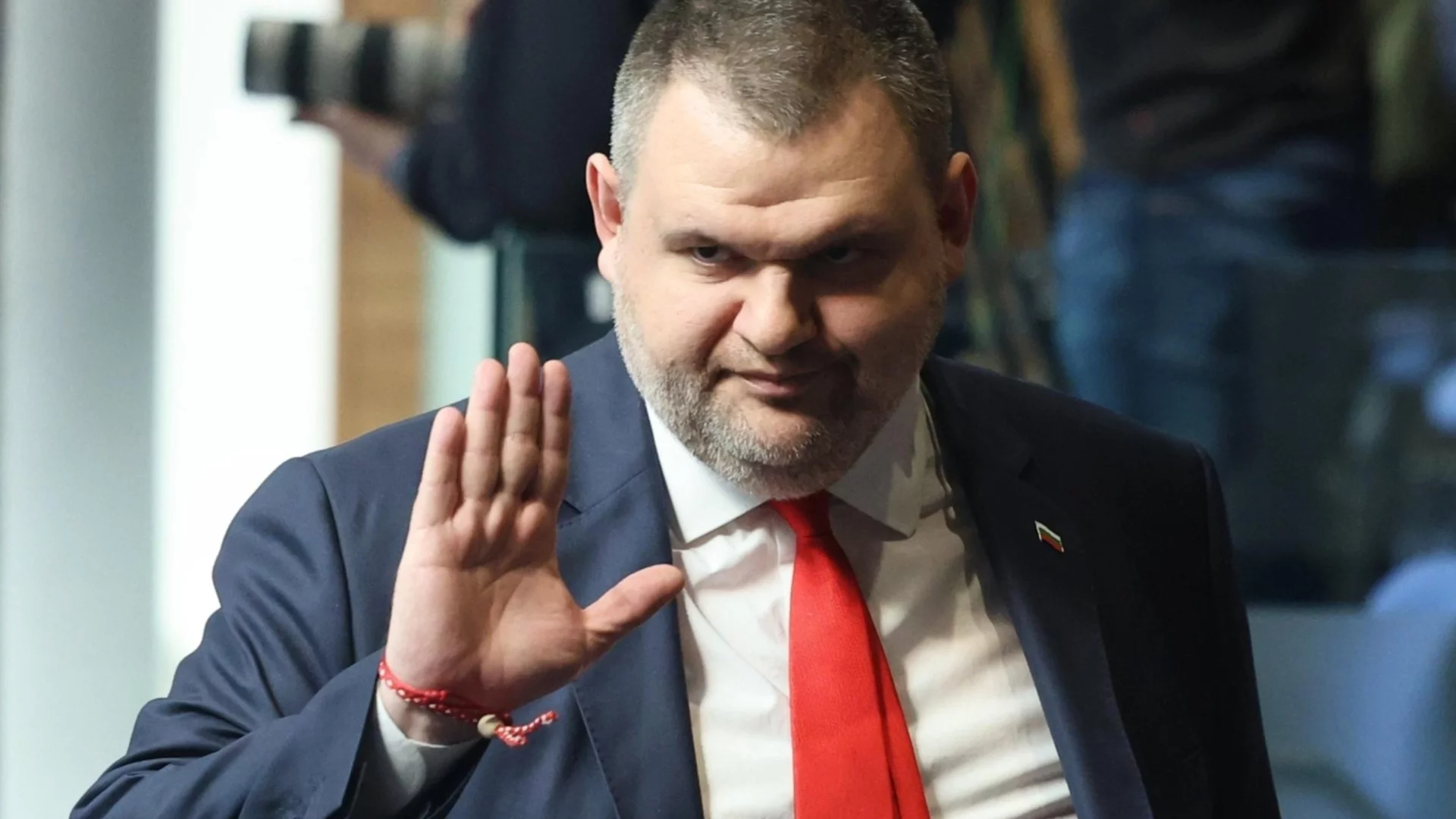 Пеевски отвръща на ПП-ДБ за "Магнитски", иска да ги лиши от субсидия (ВИДЕО)
