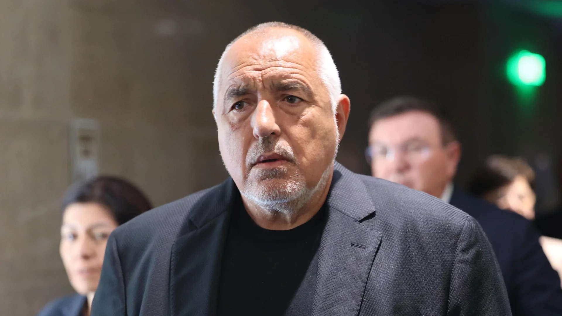 "Ние нямаме голям зор да управляваме с Борисов": Иво Мирчев сравни кризата в София с филма "Хлапето“ с Чарли Чаплин