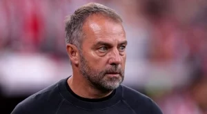 Каква оценка постави Ханзи Флик на първия си сезон в Барселона?