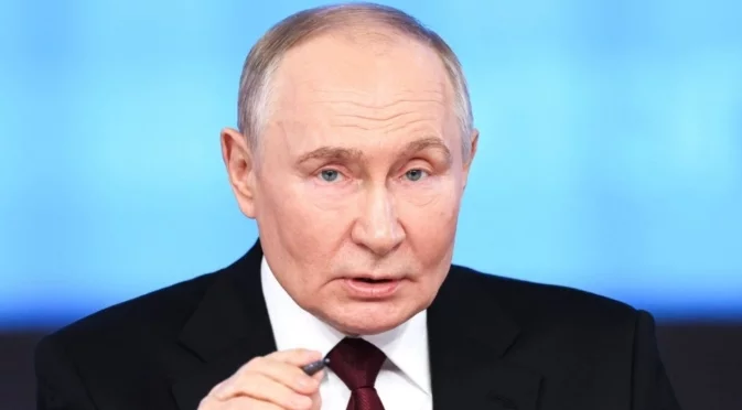 Путин, докато говори на микрофон на Bosch: Да задушим западните технологии и платформи (ВИДЕО)