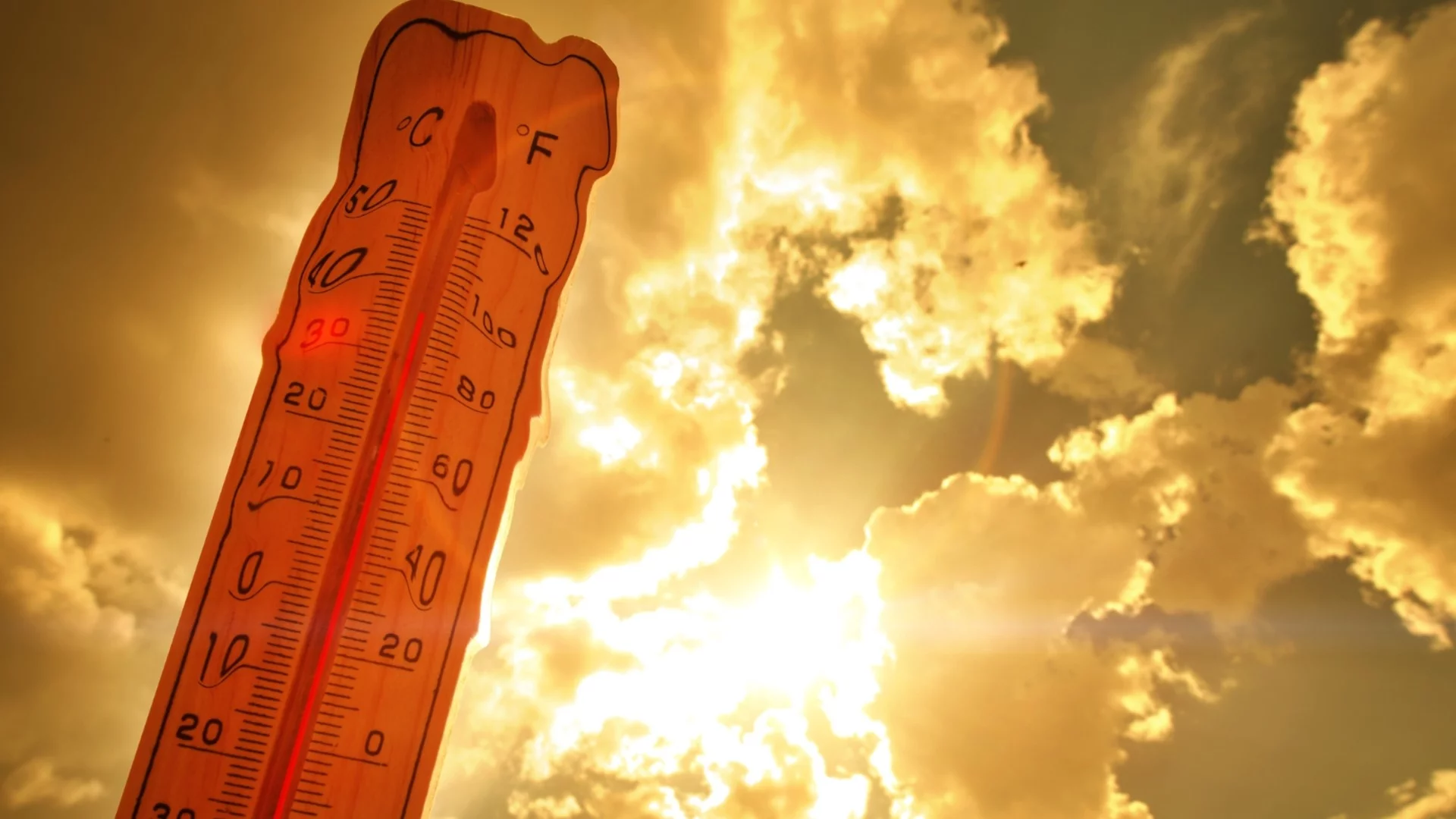 40 градуса през юни? Meteo Balkans с прогноза за времето през идния месец