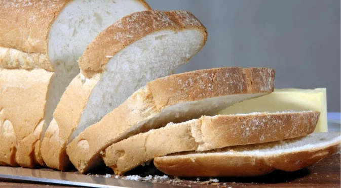 Трикът на пекарите: Как да направите мек и вкусен стария хляб