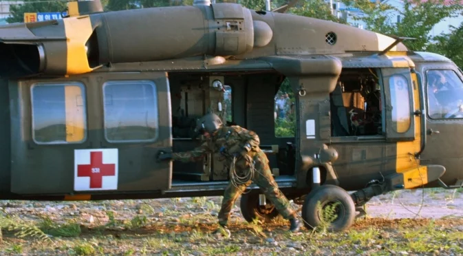 Военен самолет на Южна Корея се разби, има жертви (ВИДЕО, СНИМКИ)