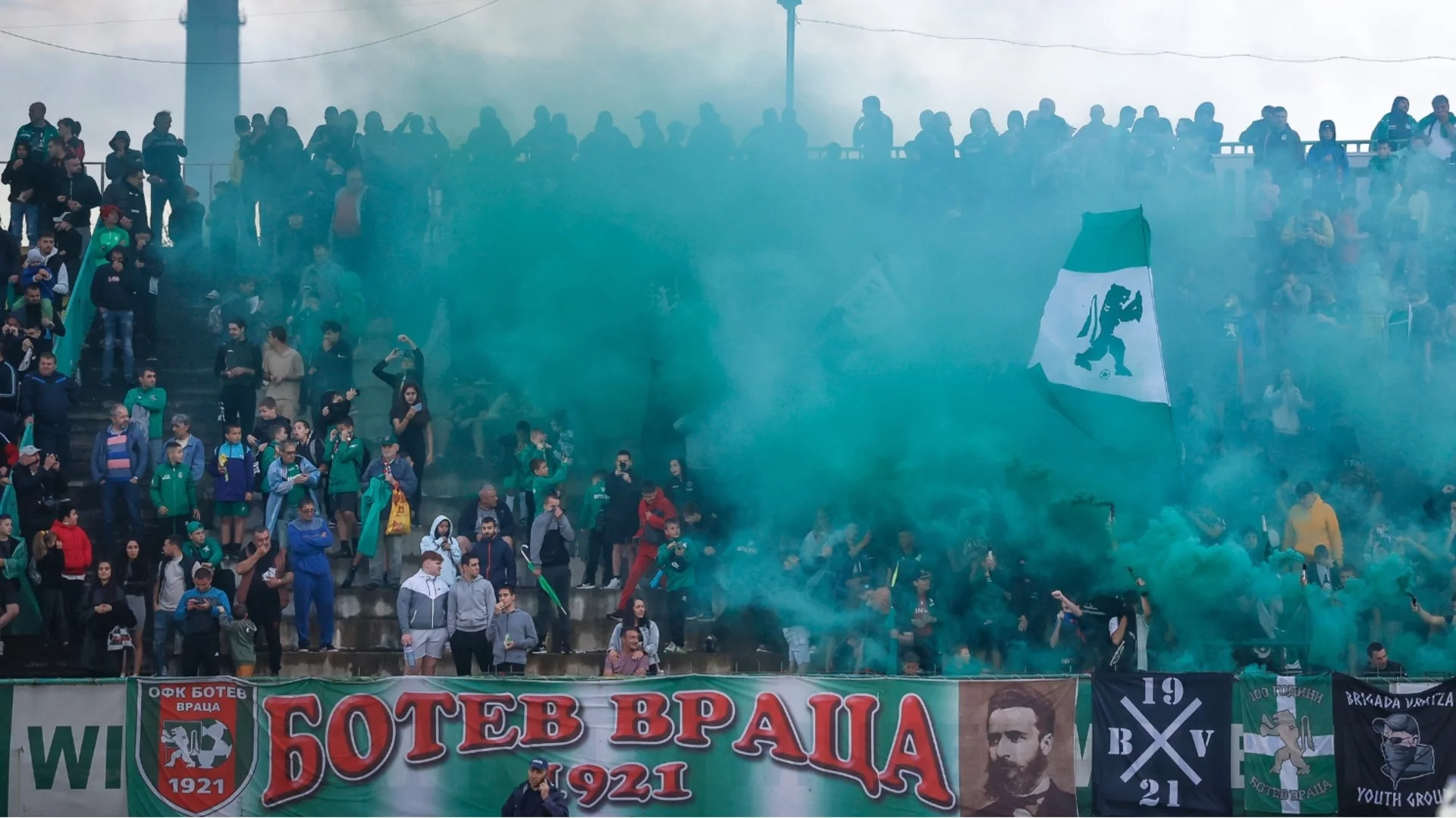 Христо Янев пак го направи! Ботев Враца оцеля и остава в Първа лига
