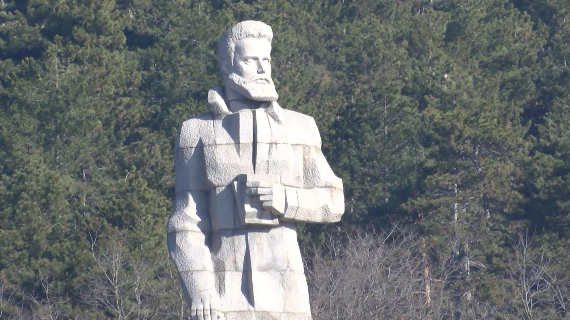 Покланяме се пред подвига на Христо Ботев и загиналите за свободата на България