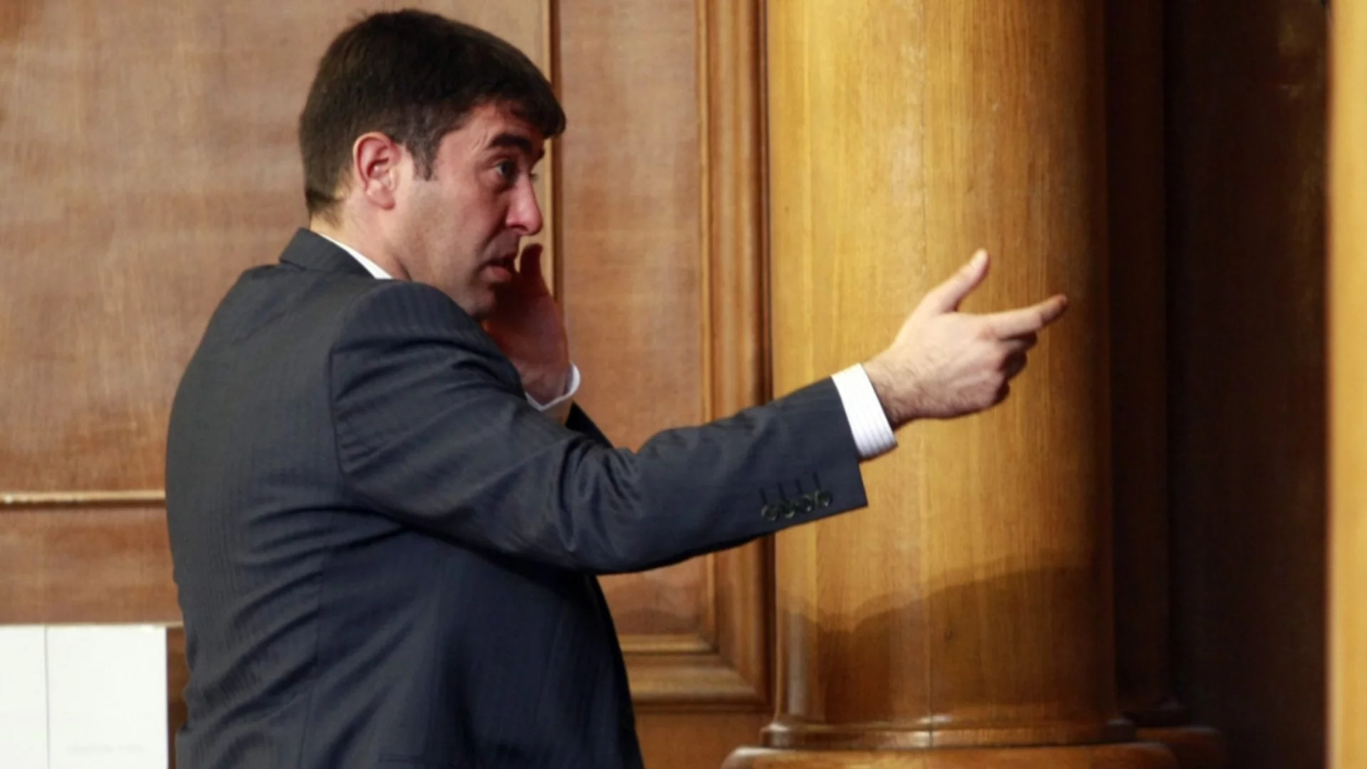 Не само срещу приемането на еврото, срещу управляващите: Протест за 4 юни и познати лица