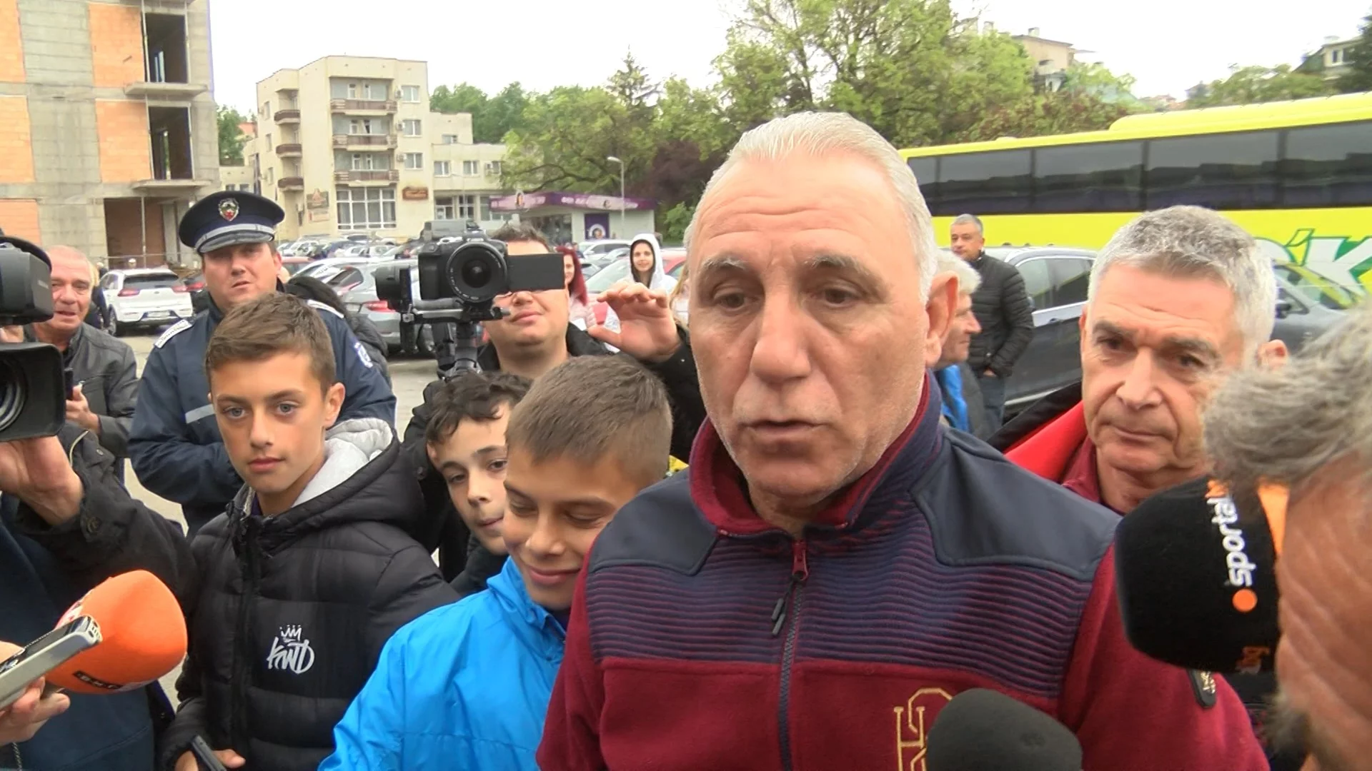 Интересно: Директор в ЦСКА не бил прочел призива на Стоичков за оставки (ВИДЕО)