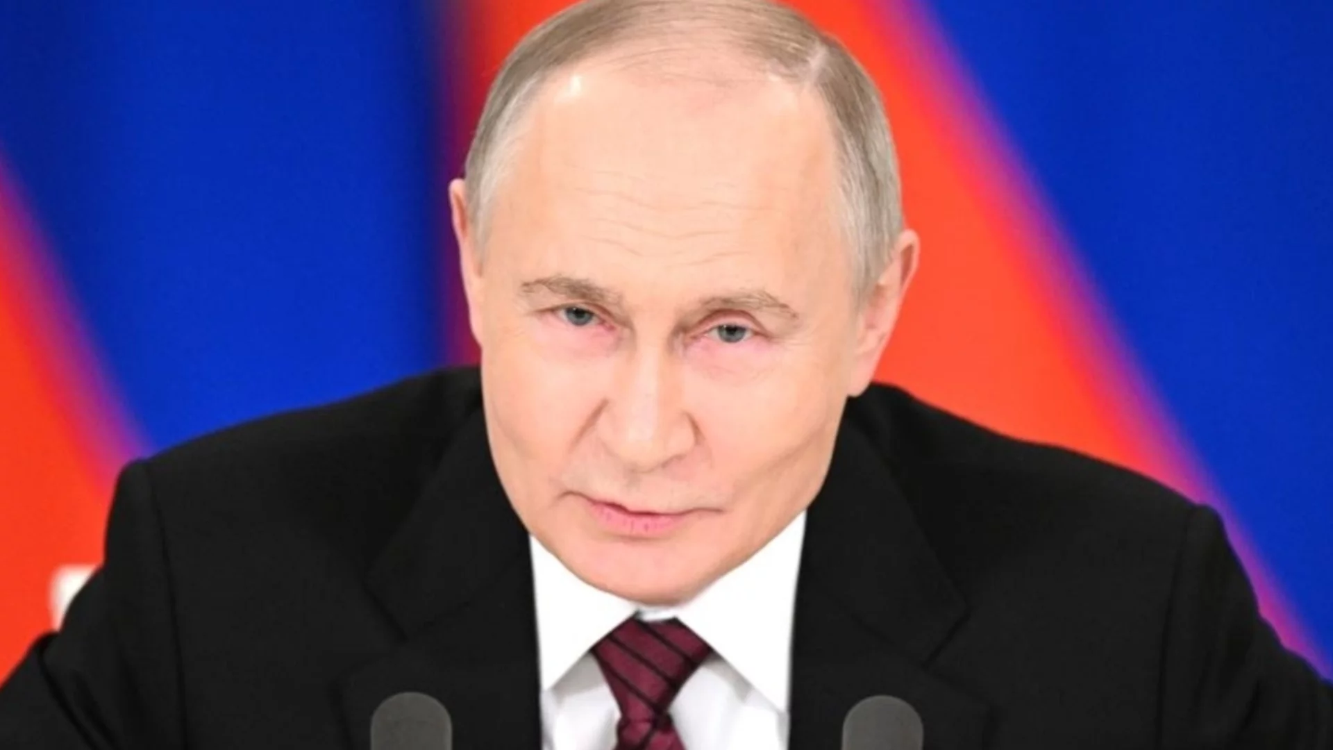 Путин най-после излезе да коментира взривените мостове, Зеленски с ново предложение към него