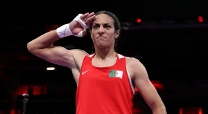 Скандалната Имане Хелиф не дойде на турнира, преди който трябваше да се подложи на тест за пола!?