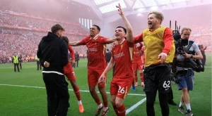 Ливърпул готви чистка и отваря място за нови играчи