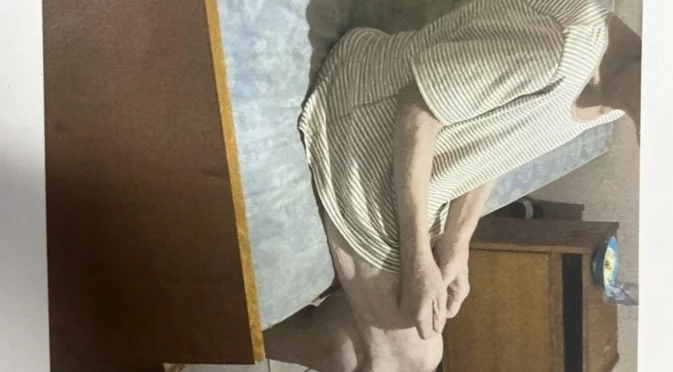 "Заключваха ни като кучета и ни даваха хапчета, за да умрем": Разказ на жена излязла от хосписа в с. Ягода