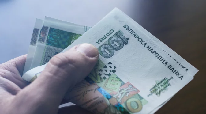 В сряда: Кешът ще e цар при Телци, Стрелци + още 2 зодии!