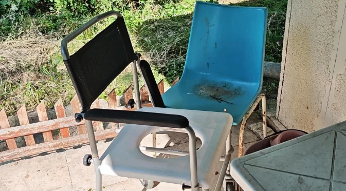 Ужасяващи разкази на хора и роднини за "дома на ужасите" в село Ягода