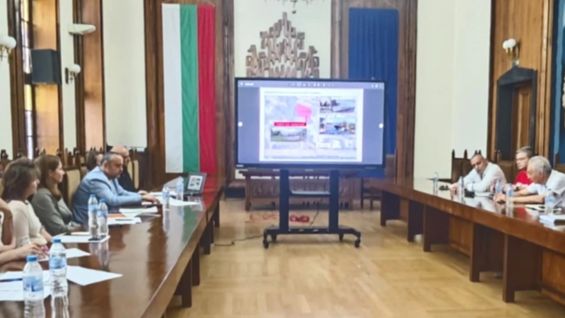 Община Плевен обсъди важни за града проекти