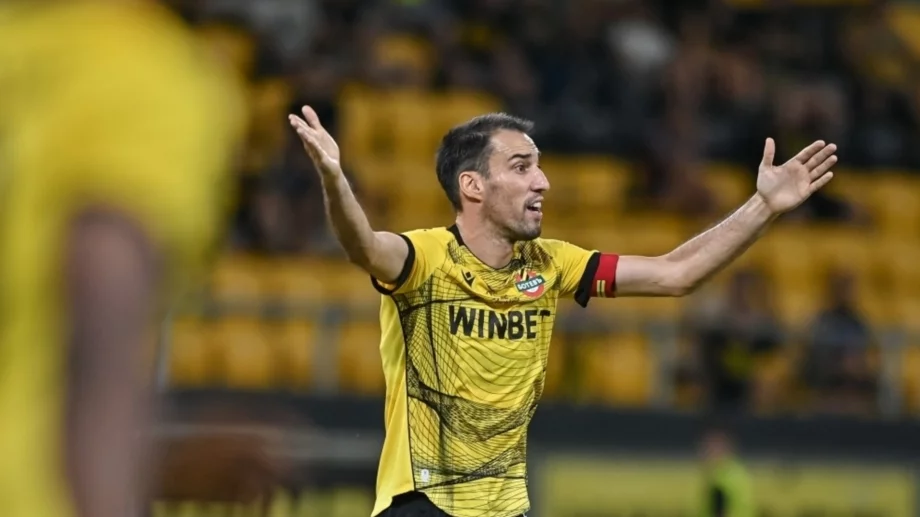 Станислав Генчев призна за интерес на Локомотив София към Ивелин Попов