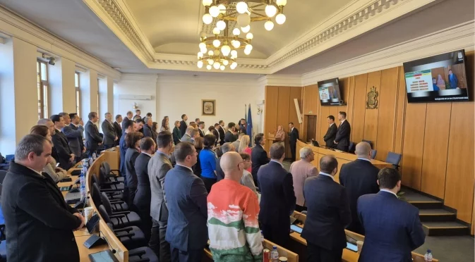 Ръководствата на 14 общински дружества са с изтекли мандати: От ПП-ДБ искат избор на нови