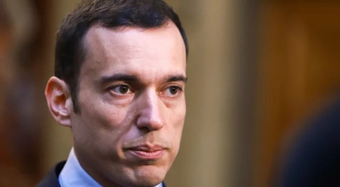 Терзиев налага вето и на увеличението на заплатите в градския транспорт