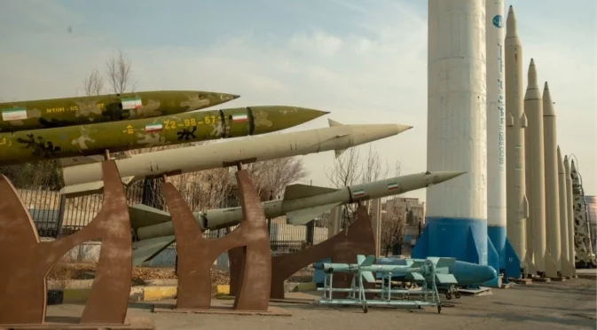 Израел обяви кога очаква нова вълна балистични ракети от Иран (ВИДЕО)