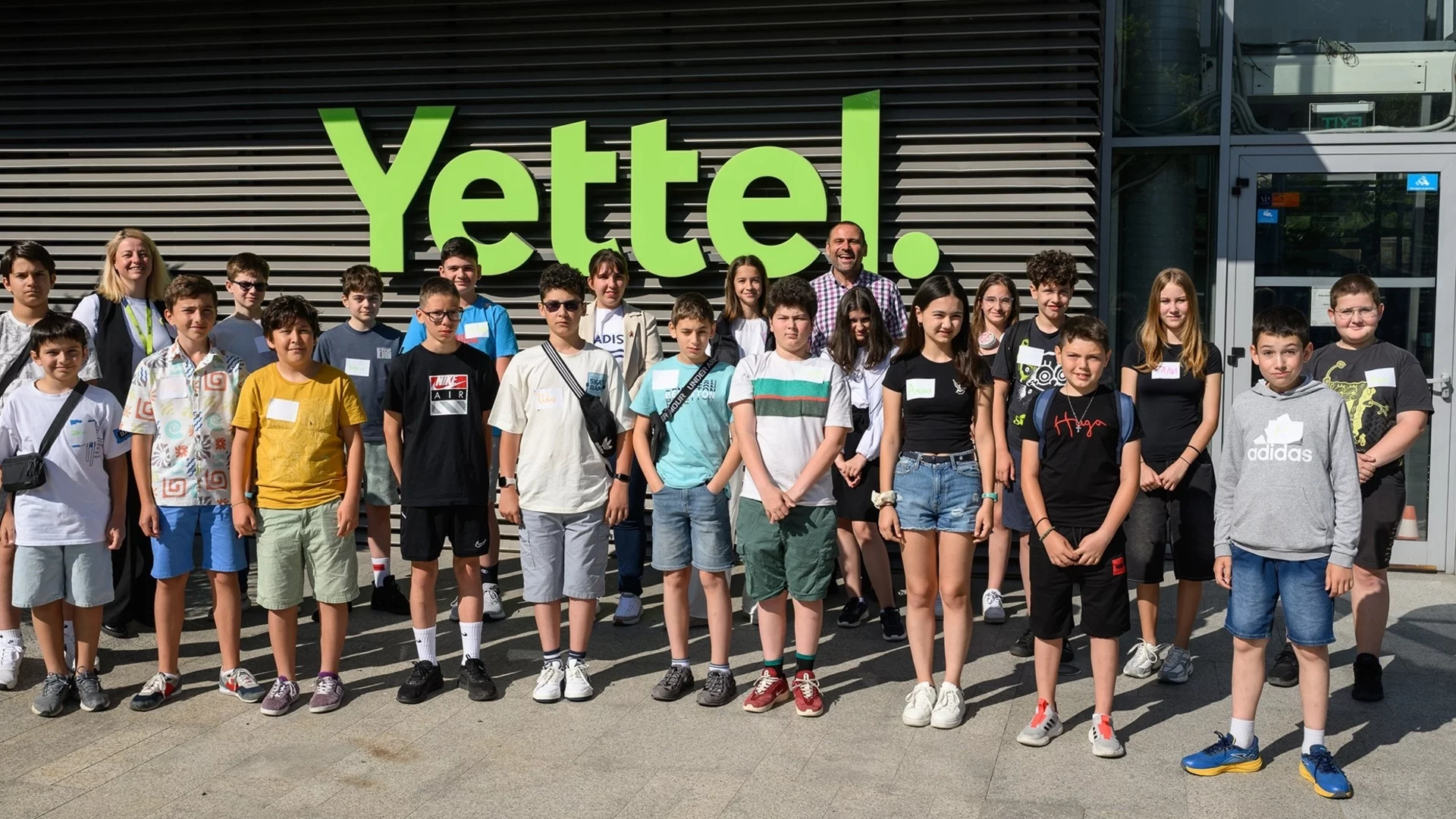 Ученици учат за изкуствения интелект в третото издание на Yettel Teen Academy