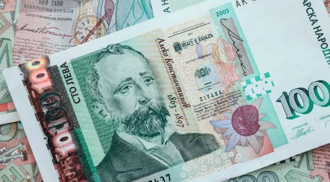 Алековият четвъртък: Стотачките идват при Телци, Скорпиони + още 2 зодии!