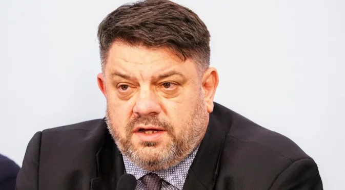 Зафиров: Радев се опитва да преформатира политическата система