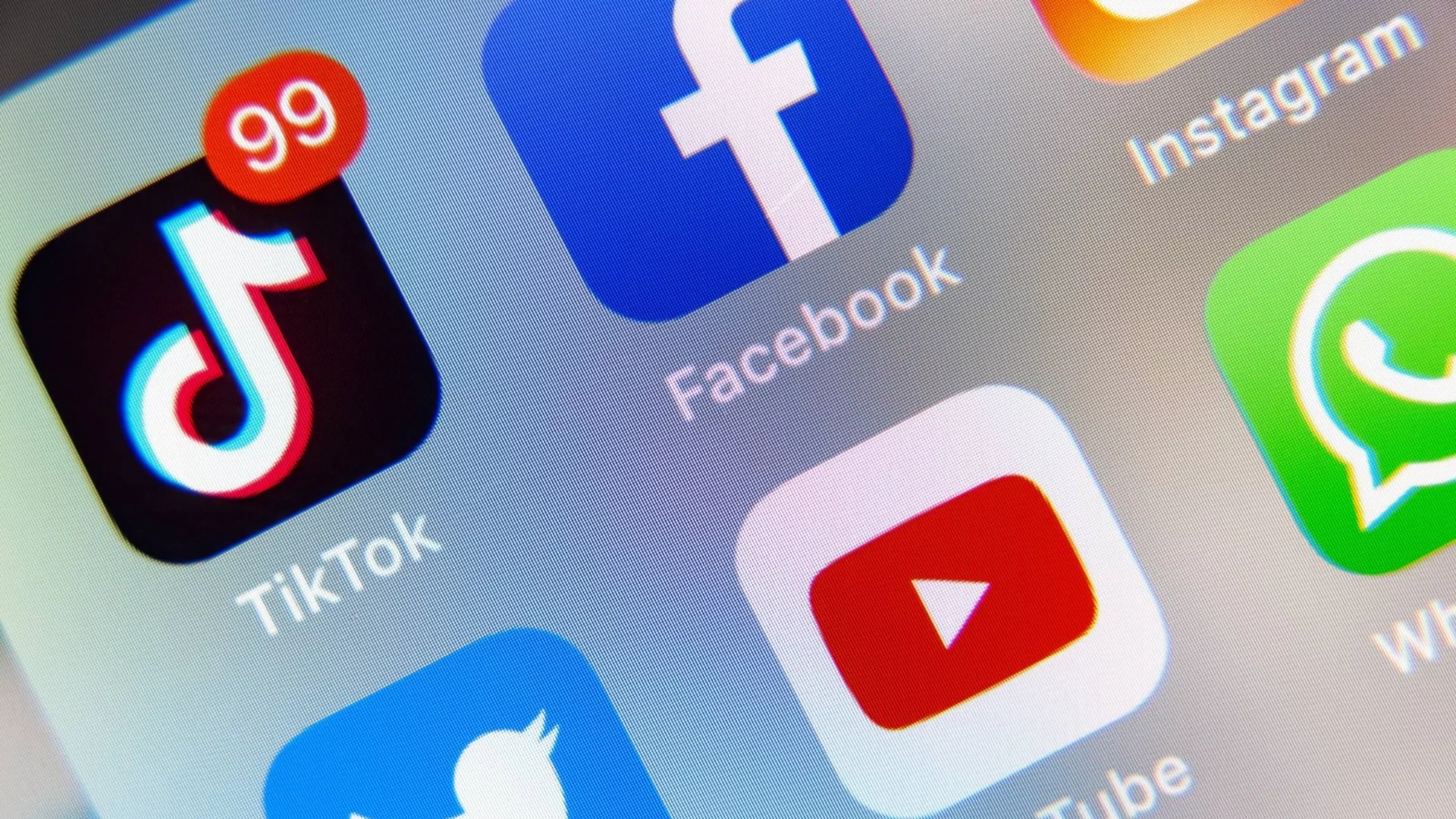 Тръмп отново отмени датата за спиране на TikTok