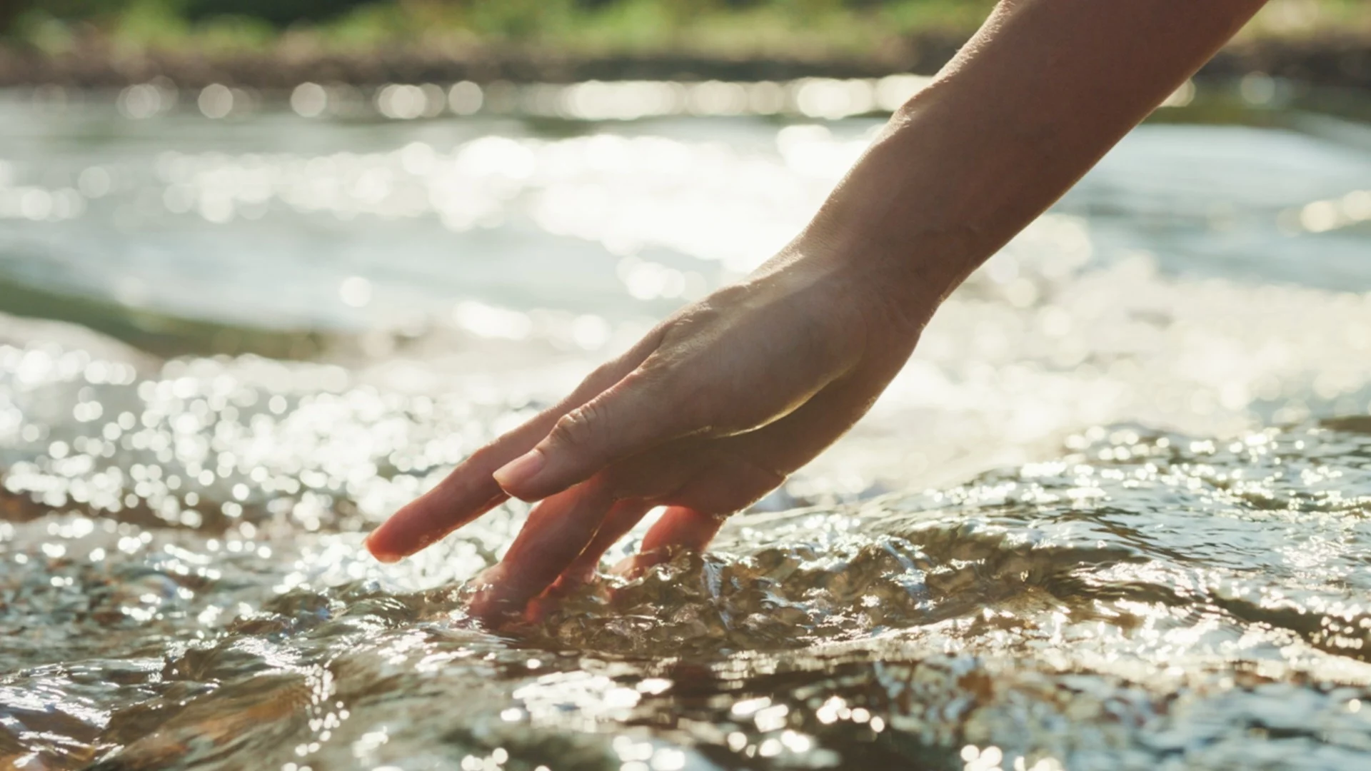 Какво е Мълчана вода и защо се прави на Еньовден?