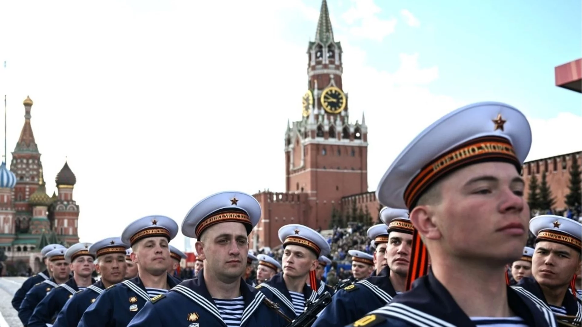 Москва е донесла смърт на "два милиона руски крака": Скритите послания в речта на Путин (ОБЗОР - ВИДЕО)