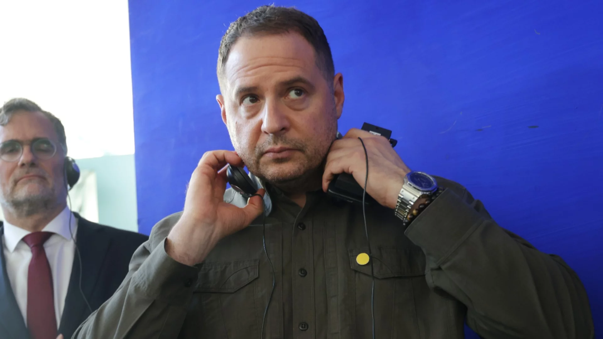 Украинският топ чиновник, когото ненавиждат еднакво и републиканците, и демократите в САЩ
