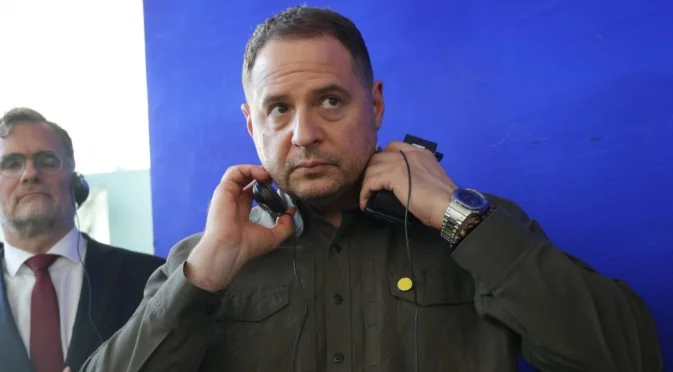 Украинският топ чиновник, когото ненавиждат еднакво и републиканците, и демократите в САЩ