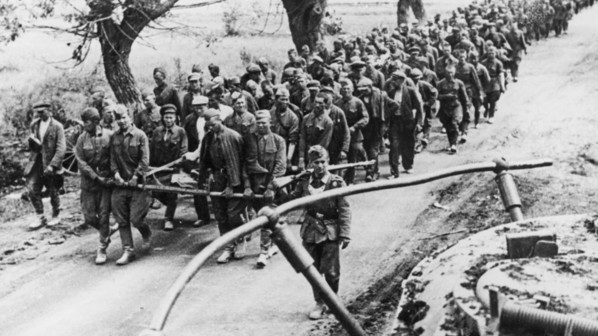 Аналогии с ударите на САЩ в Иран: Годишнина от плана на Хитлер да победи СССР