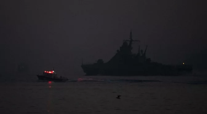 Заради санкционирани танкери: Русия провокира с военен кораб към война насред Ламанша