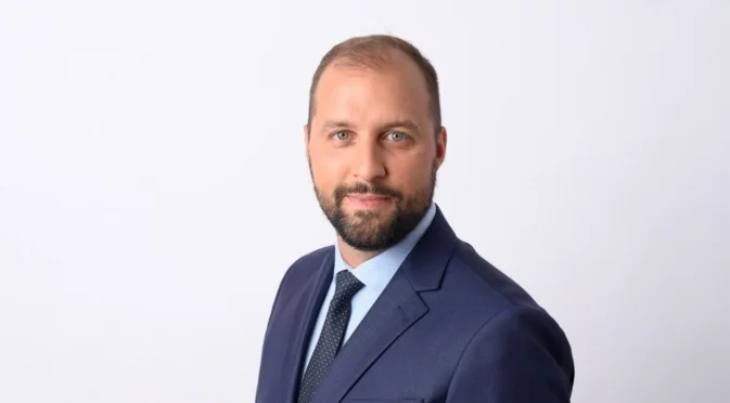 Опроверга Петков и Василев: Кметът на "Люлин" с нови скандални разкрития