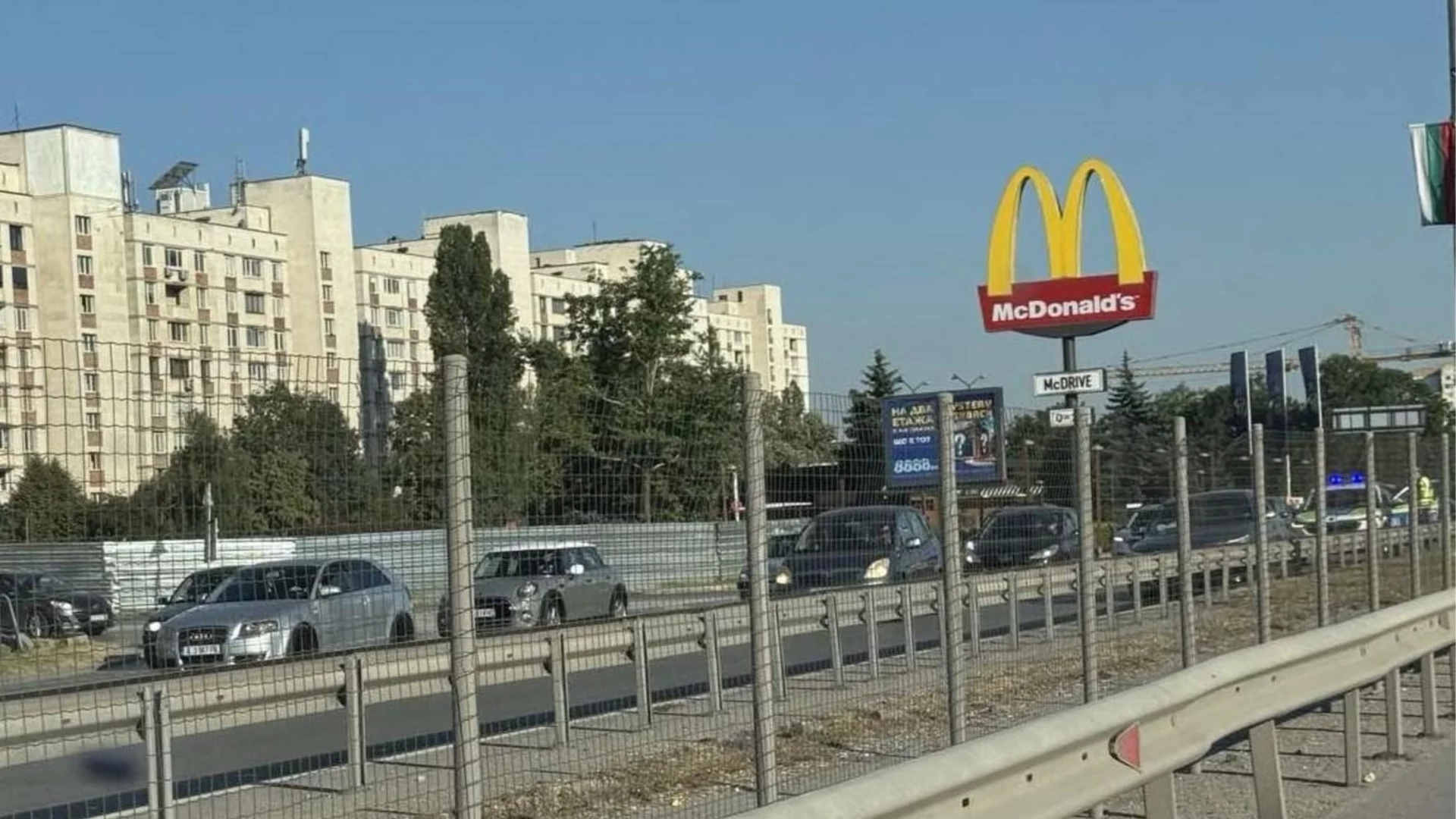 Нова авария заради строежа на метрото променя движението по "Цариградско шосе"