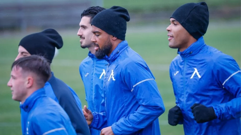 Войната пречи на Левски да прибере солидна сума от трансфер на футболист, доведен от Мъри 