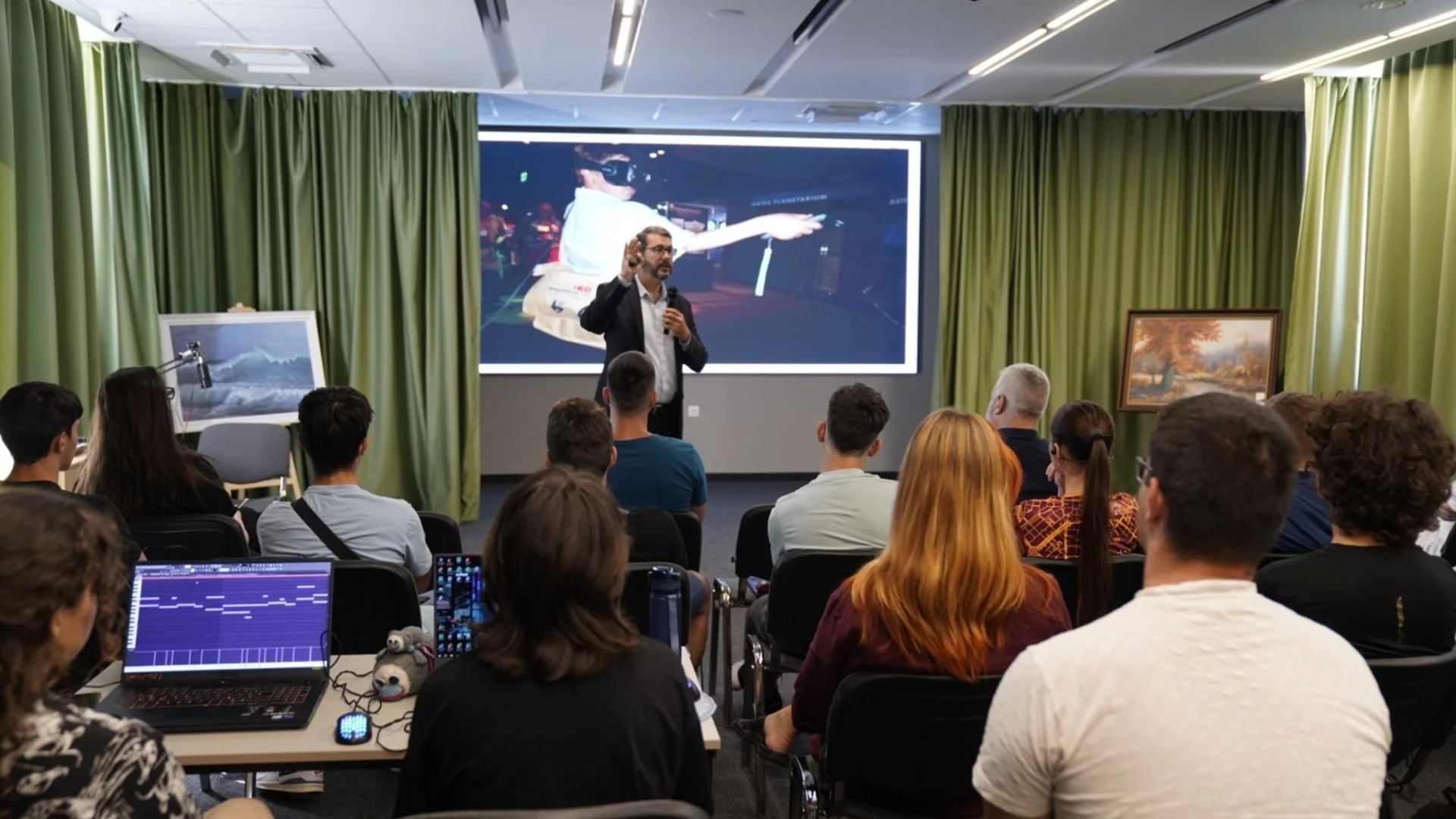 Бургас е домакин на международния VR Hackathon