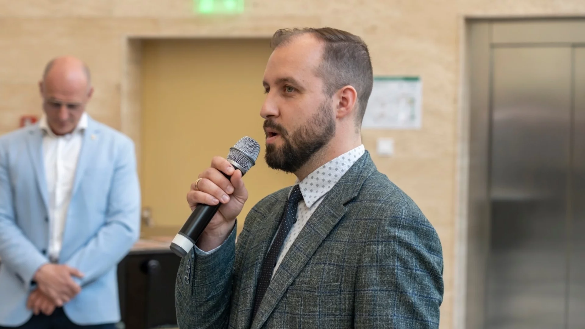 Кметът на "Люлин" с признание: Водил съм разговори като този от записа
