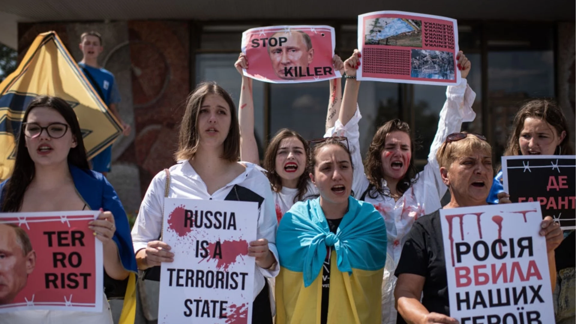 Тръмп иска да спре парите за разследване на руски военни престъпления в Украйна