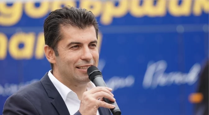 "Ще се оттеглят хора от местната власт": Прогноза на политолог за политическия срив в ПП