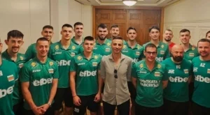 Бербатов ги надъха и "лъвовете" отнесоха Словения