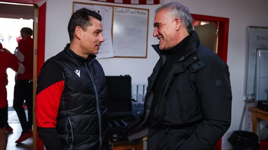 Директорът, който се очакваше да изхвърчи преди Томаш от ЦСКА, излезе с подробна позиция