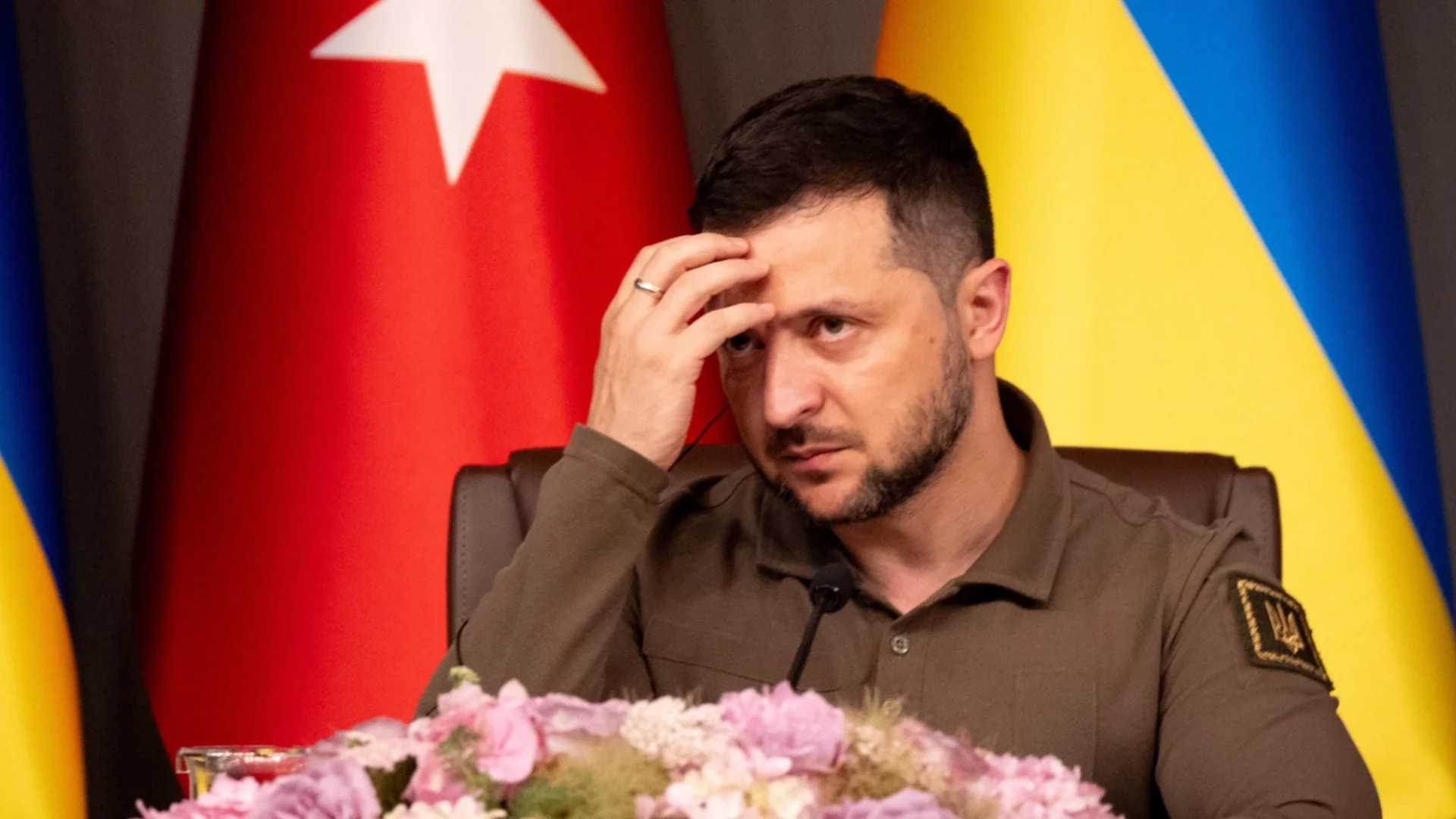 Зеленски: Западът продължава да доставя на Русия оборудване за производство на оръжия