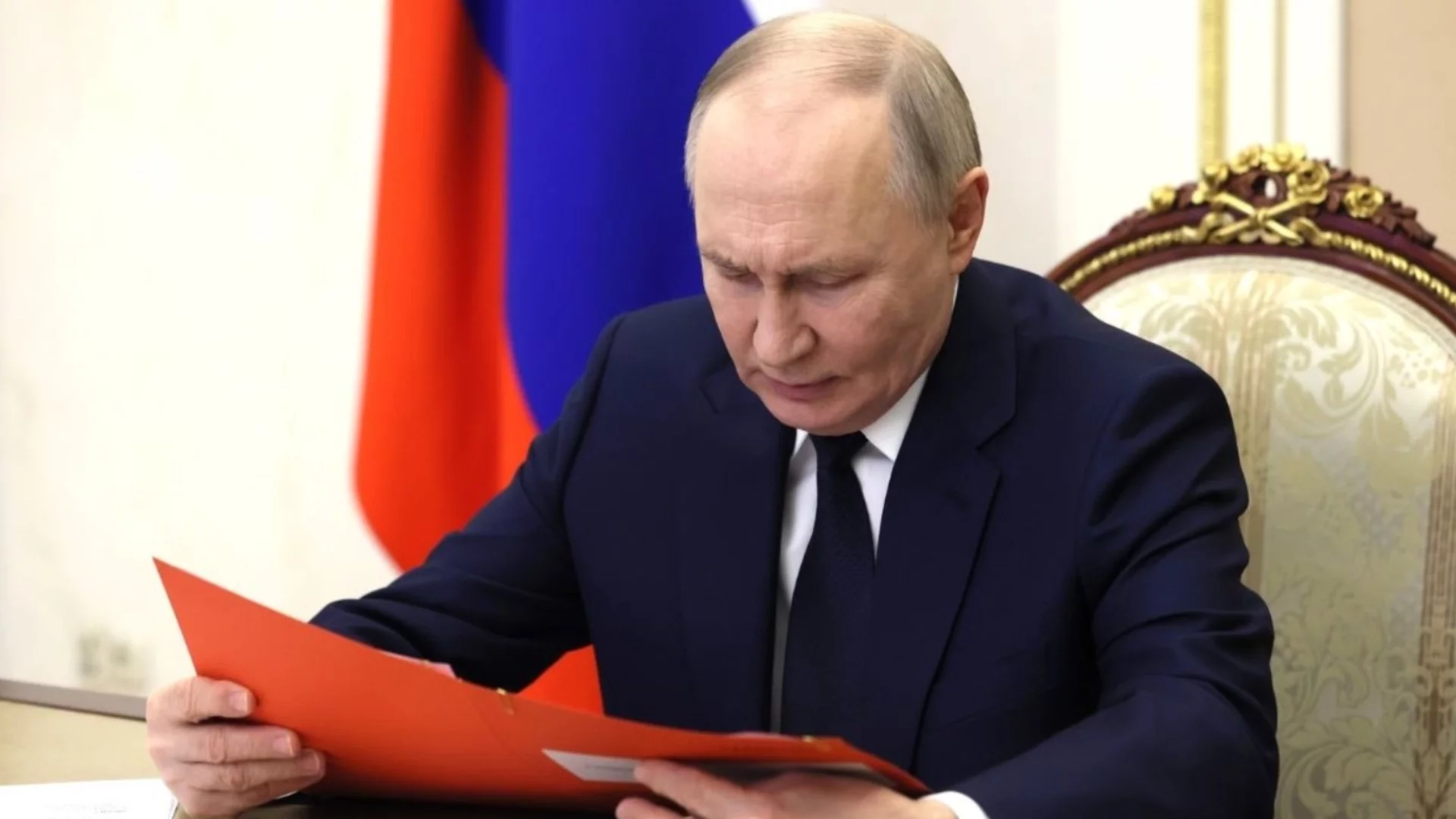 Путин си призна: Харчим много пари за война, трябва да ги намалим (ОБЗОР - ВИДЕО)