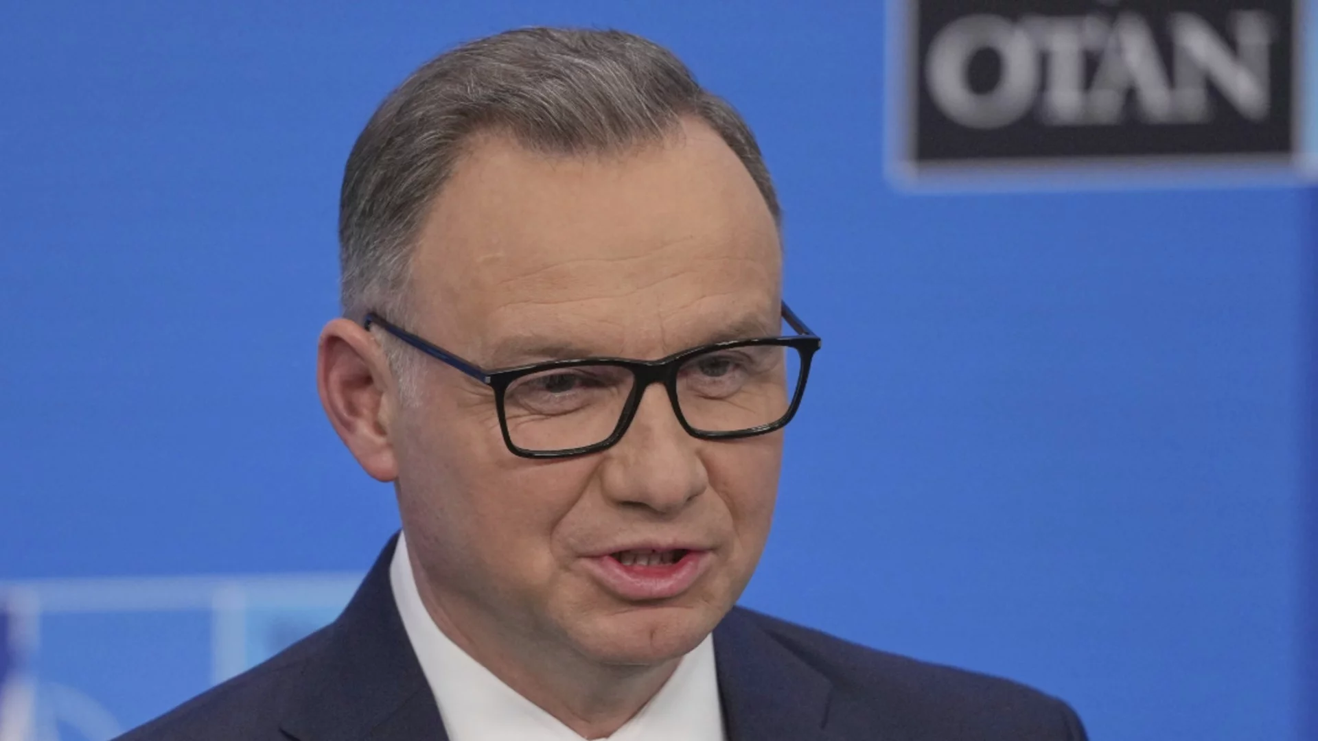 Полският президент пристигна в Киев за прощална среща със Зеленски (СНИМКА)