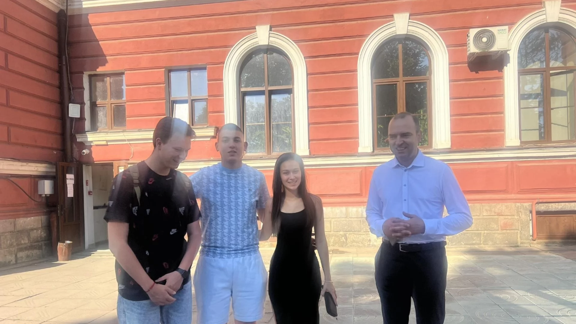 Кюстендил не просто празнува- той вдъхновява!