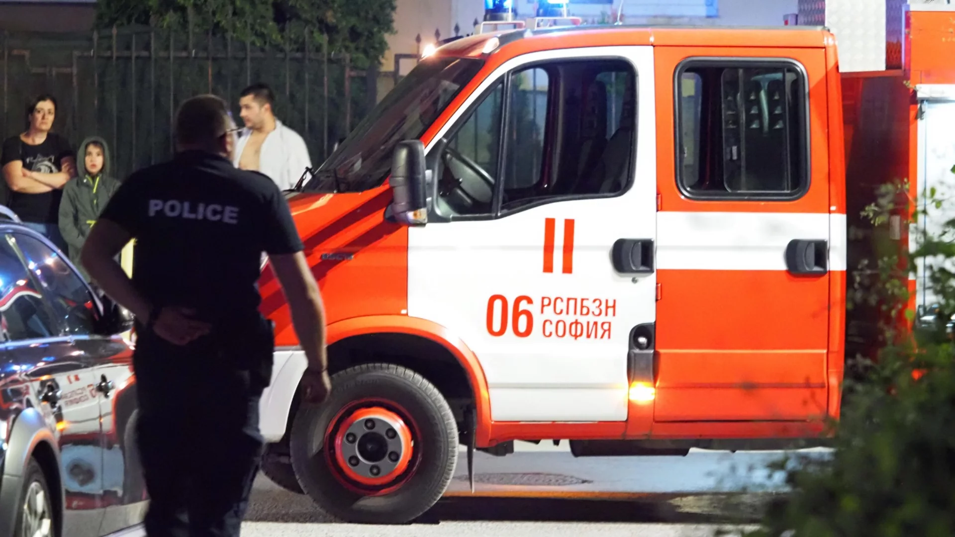 Жилищен блок гори в столичния квартал „Надежда“