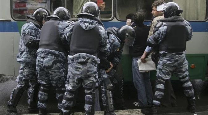 За убийства с мъчения: Прокуратурата на Азербайджан се прицели в руското МВР и Росгвардия